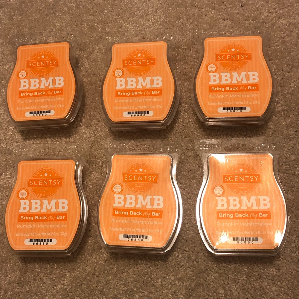 6 pumpkin marshmallow Scentsy bars. 🎃 👻